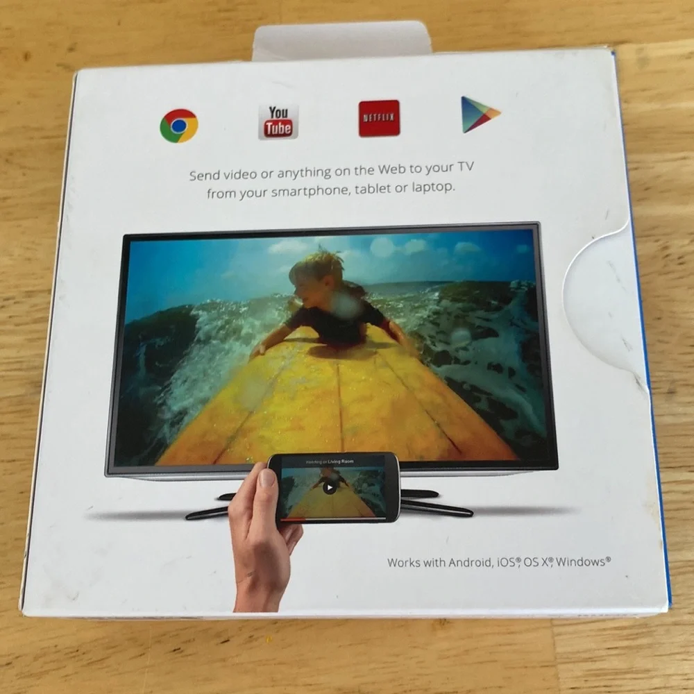 Chromecast - Picture 2 of 3